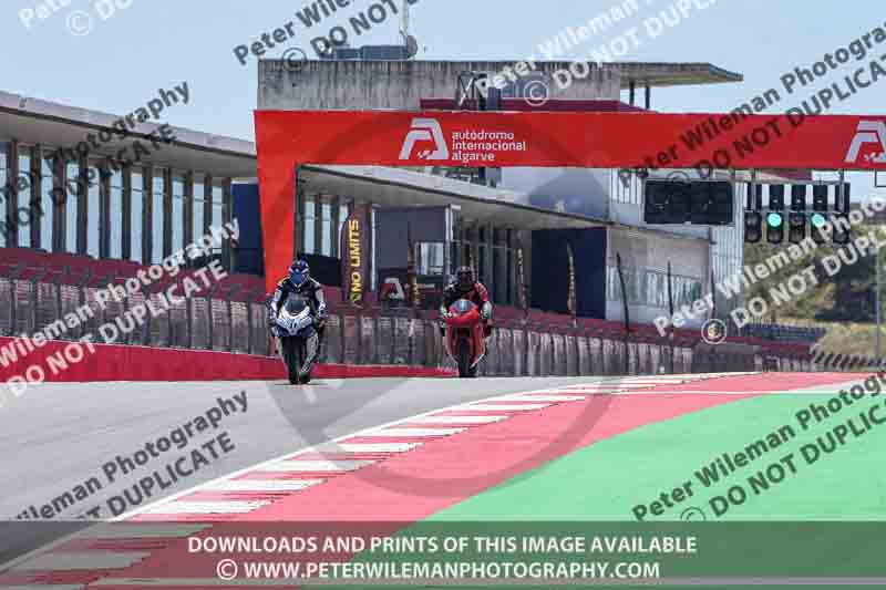 motorbikes;no limits;peter wileman photography;portimao;portugal;trackday digital images